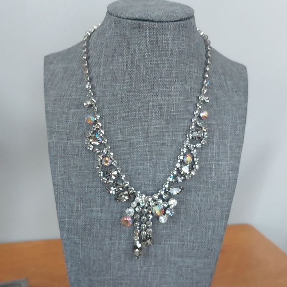 Vintage Rhinestone AB Crystal Unique Necklace - Picture 3 of 7